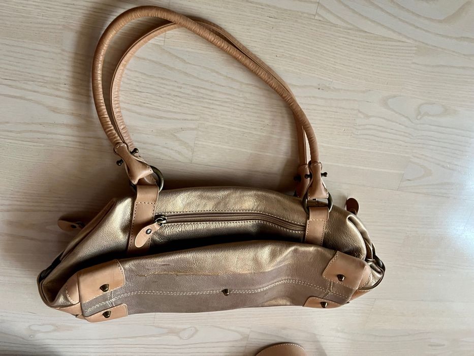 Комплект чанта и колан ест. кожа Arise