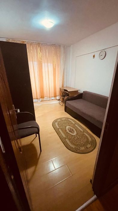 Chirie 3 camere Pacurari