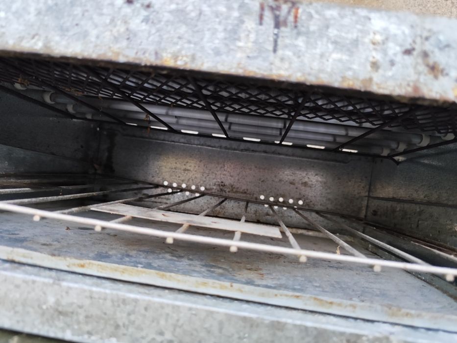 професионален парти грил 
D 372 SCM 4C
Добро състоя