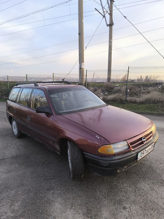 Opel astra универсал
