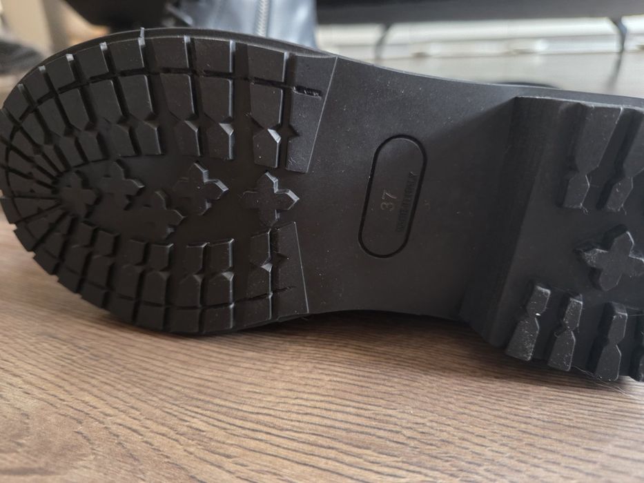 Ann Andelman модел ботуши 37