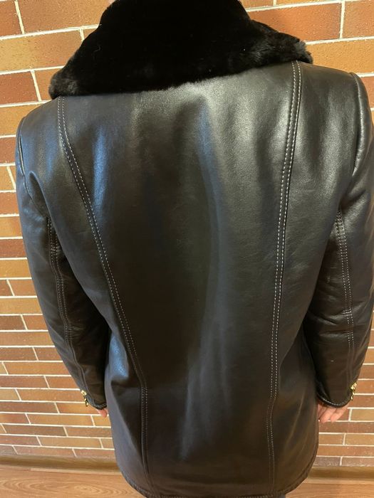 Женская кожаная куртка