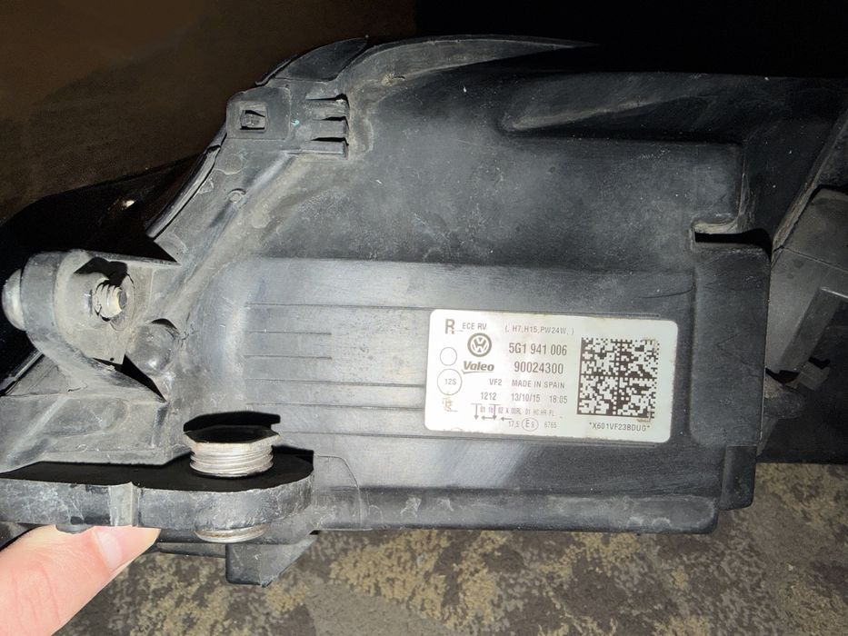 Фарове за Голф / Golf 7 оригинални