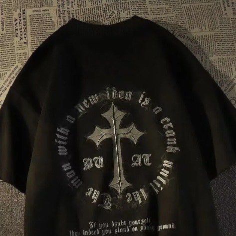 Футболки с принтом