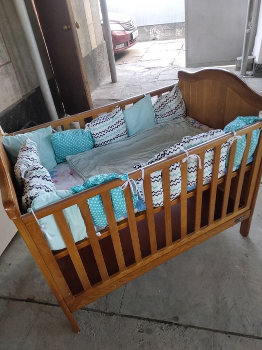 Детская кровать (манеж)