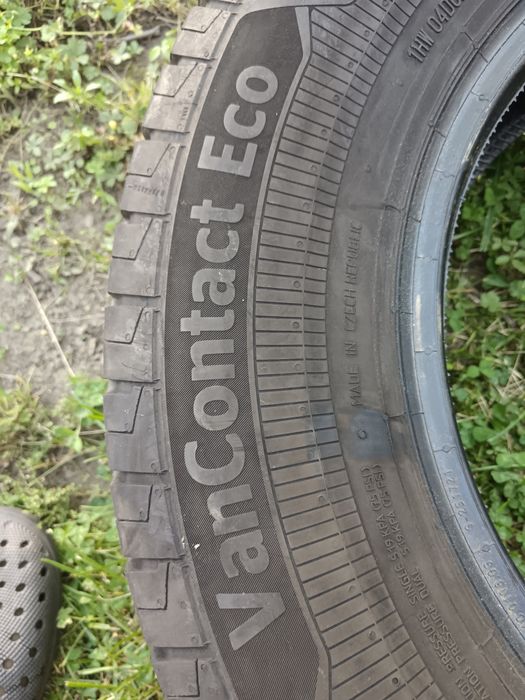 Continental Vancontact Eco  215/70/15
