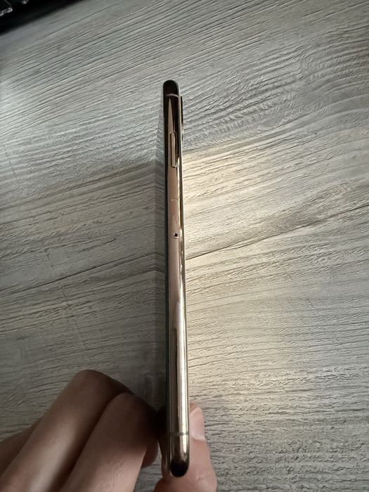 Iphone Xs Max *отлчно състояние*