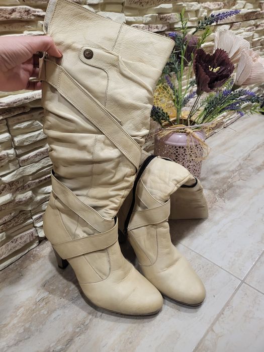 Бутикови Дамски ботуши от естествена кожа