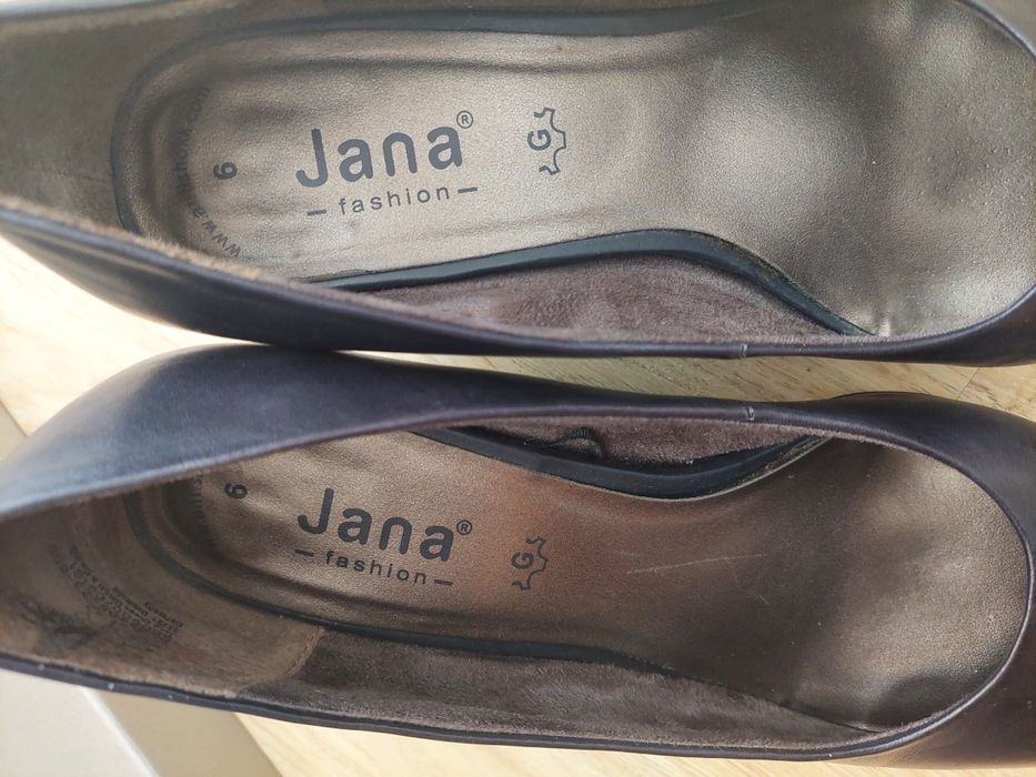 Кожени обувки ниски