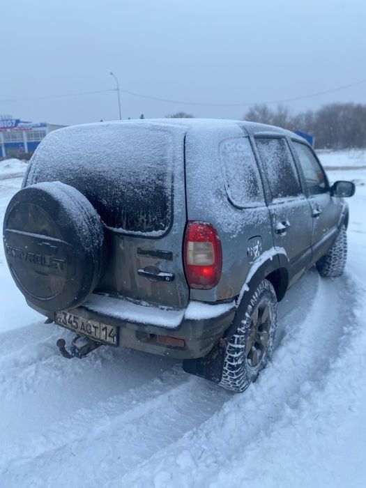 Продам ниву шевроле