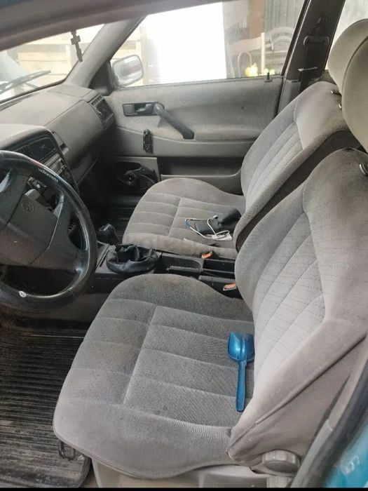 Volkswagen Passat 1991г