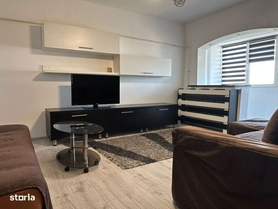 Apartament , 49 mp Calea Bucuresti, Zona Rotonda