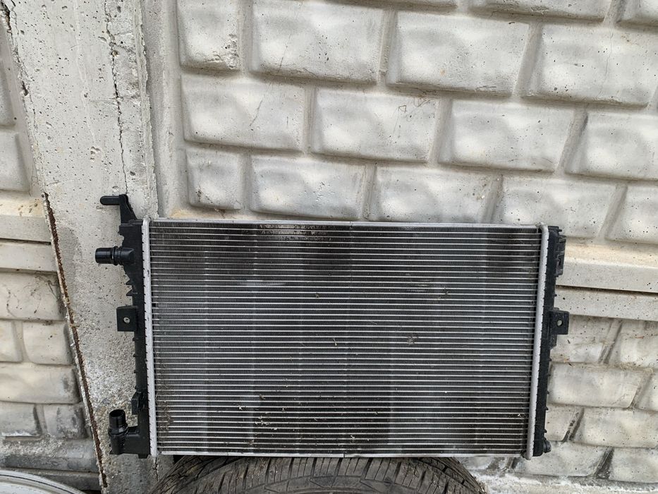 Radiator racire/suplimentar Dacia Jogger Hybrid an 2023/2024/2025/2026