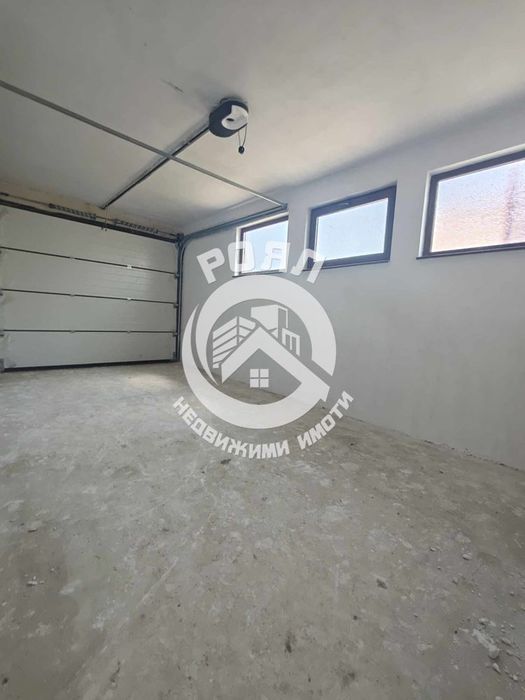 Продава се Къща в Стамболийски - 240 кв.м за 917 €/кв.м - Снимка #10