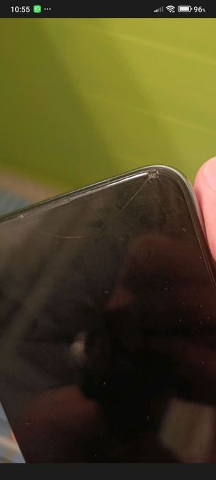 Продам LG Q61 4/64