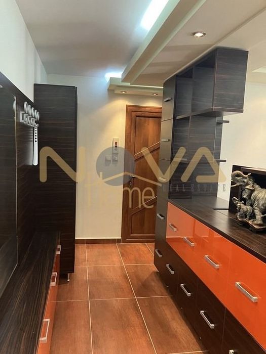 Продава се Двустаен апартамент в Варна, Базар Левски - 70 кв.м за 1815 €/кв.м - Снимка #11