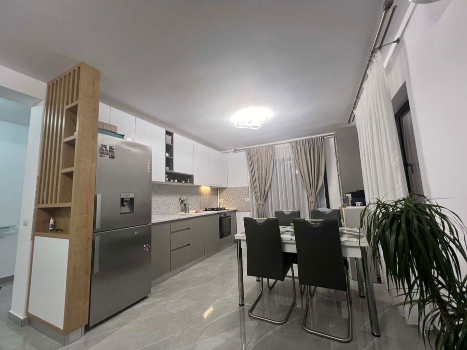 Imobiliare mașini