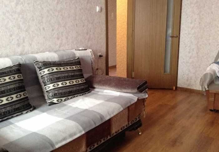 Дава се под наем Двустаен апартамент в Пловдив, Южен - 65 кв.м за 372.3 € - Снимка #3