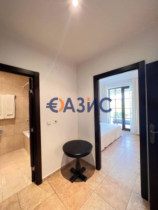 Продава се Двустаен апартамент в Обзор - 60 кв.м за 900 €/кв.м - Снимка #12