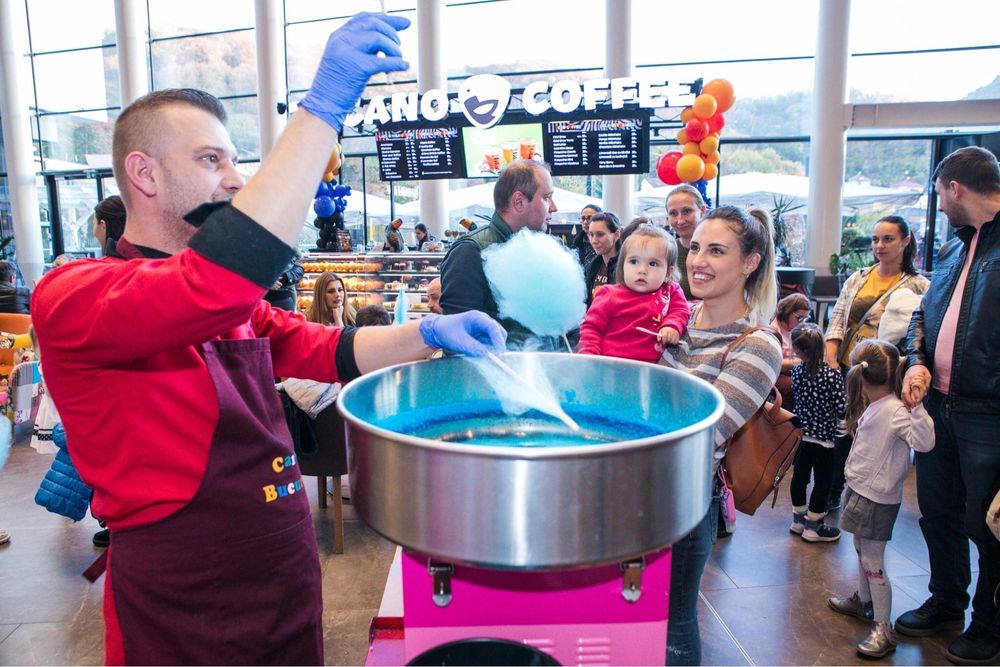 Popcorn / Vata de Zahar pe Bat / Limonada