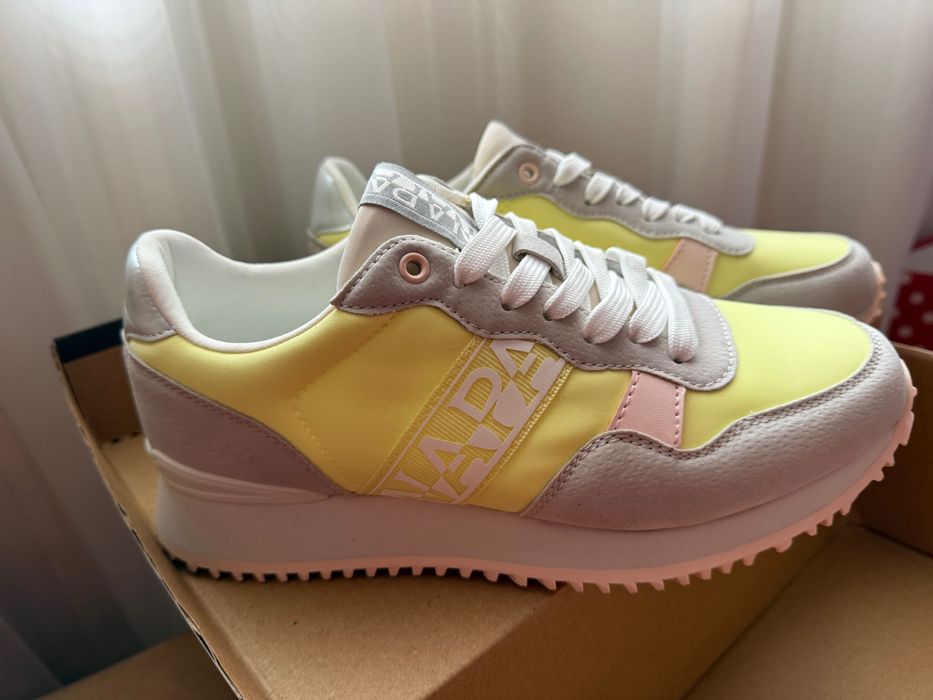 Дамски Маратонки