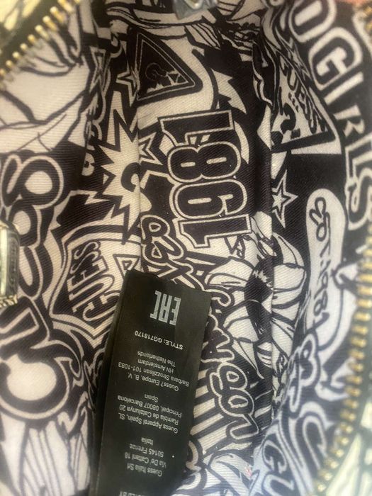 Оригинална чанта Guess