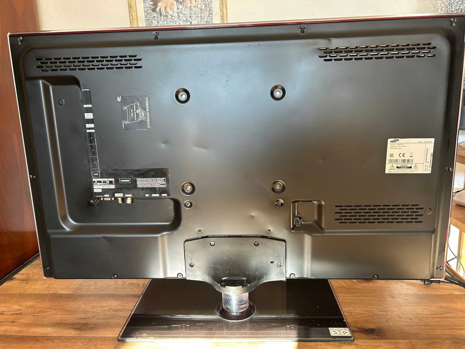 LED Samsung UE40D5700 за ремонт