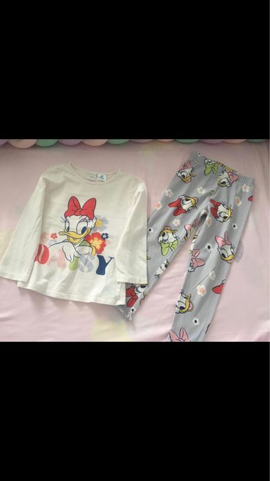 Vand salopete/ pijamale de dormit pentru copii.