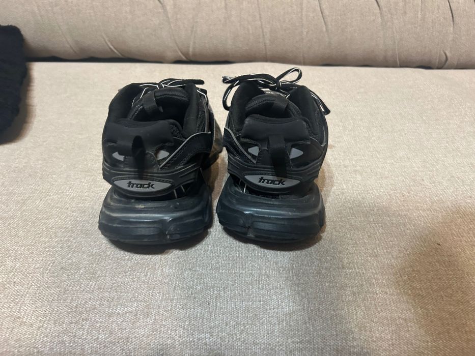 Balenciaga track marime 40