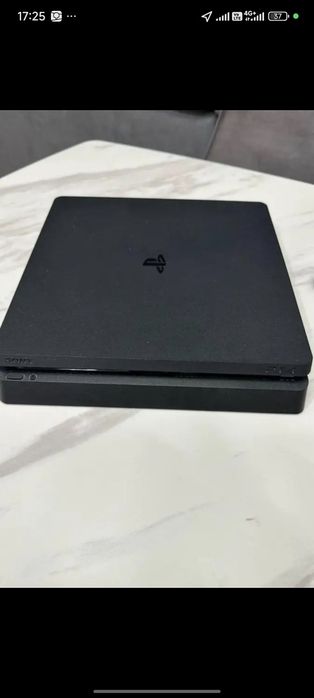 PS4 slim (не прошитая)