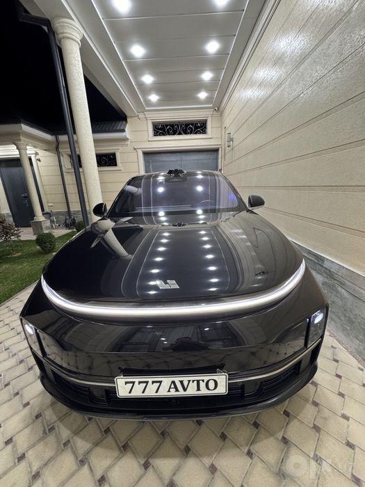Li 7 Ultar 2024 yil Toza Qora Salon 29000 probeg
