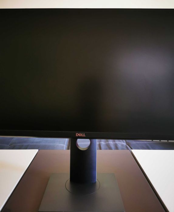 Dell P2419H 24” IPS FHD – пълен заводски комплект (кутия/опаковки) + DP кабел