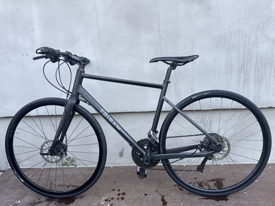 Bicicleta TRIBAN RC500 de sosea/cursiera/oras. 28. M