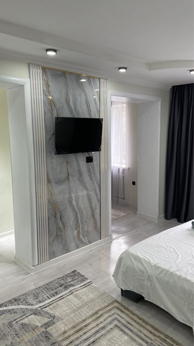 1 ком Люкс   проспект Толе би