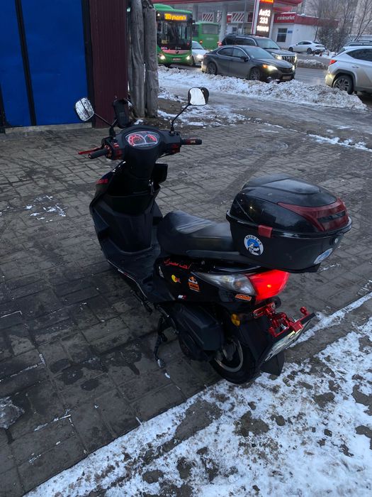 2мопед сатылады срочн