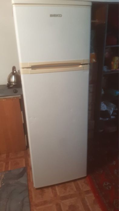 холодильник BEKO