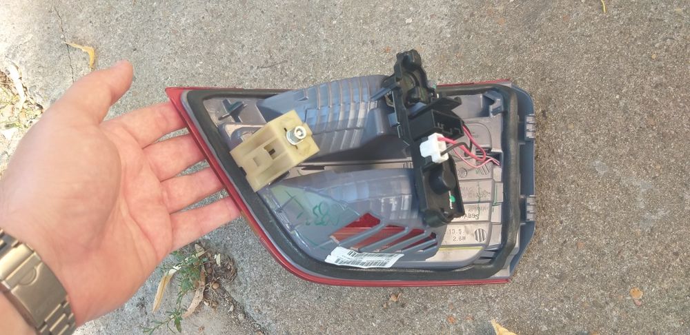 BMW 2 F45 - оригинален вътрешен ляв стоп