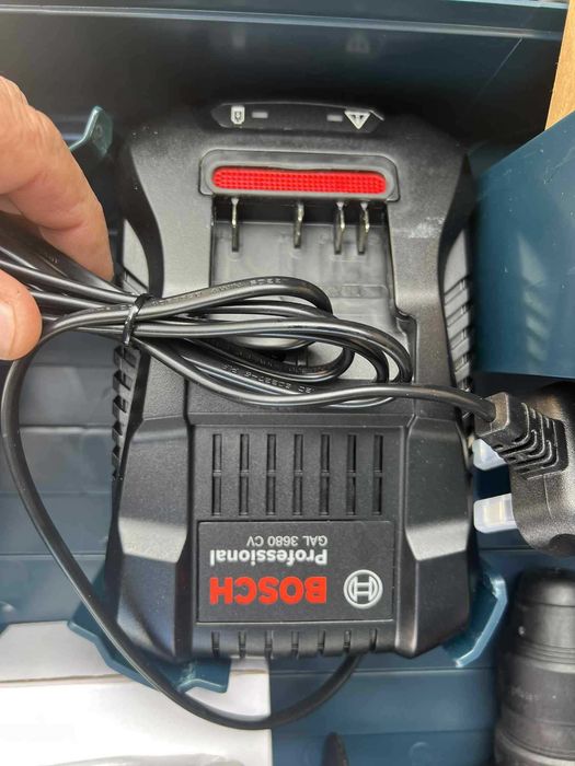 Акумолаторен Перфоратор