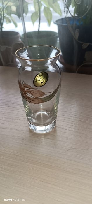 Ваза богемское стекло.