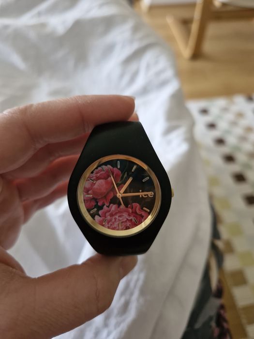 Часовник  Ice watch