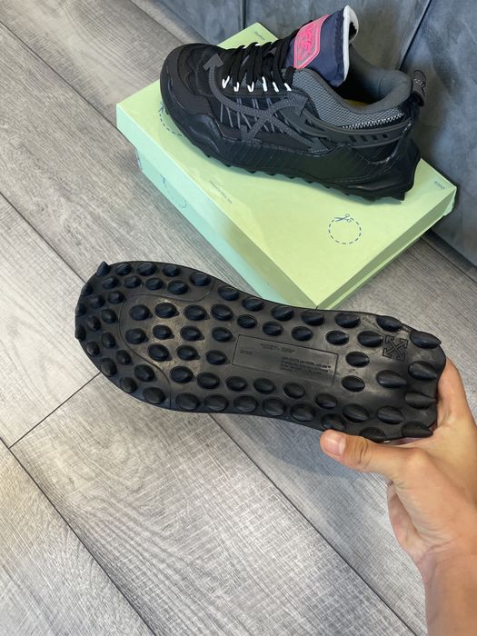 Off White Odsy.