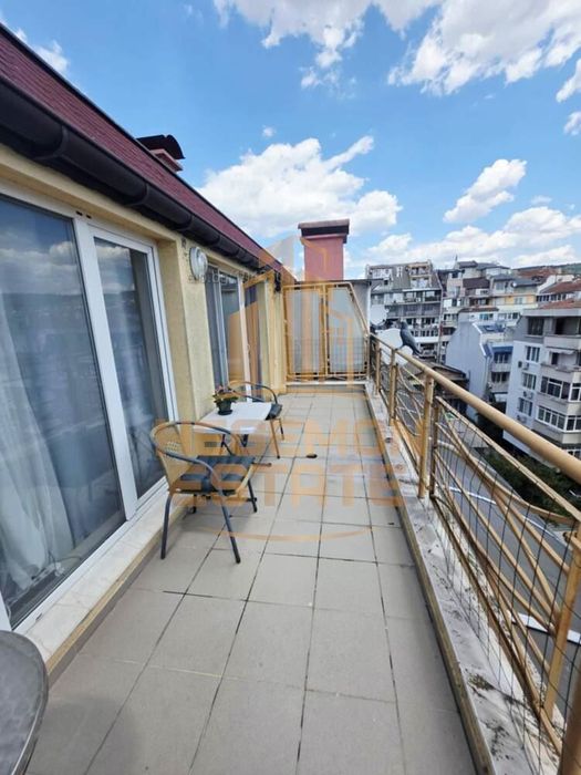 Продава се Едностаен апартамент в Варна, Цветен квартал - 49 кв.м за 2419 €/кв.м - Снимка #8