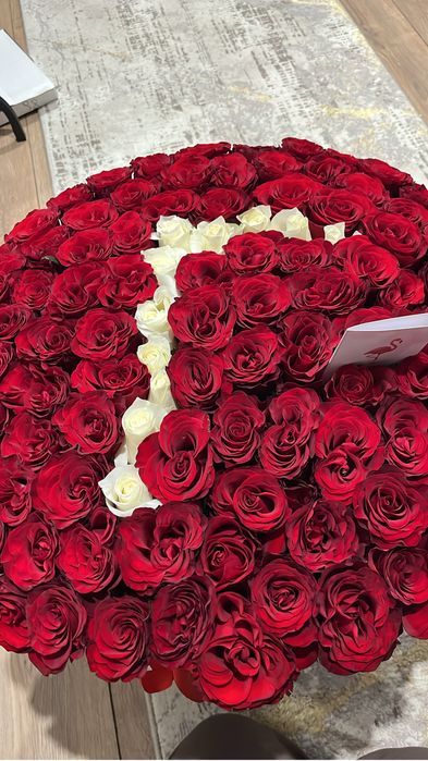 Именной букет (буква Г) 101роза