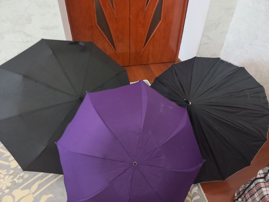 Зонтиктер сатылады