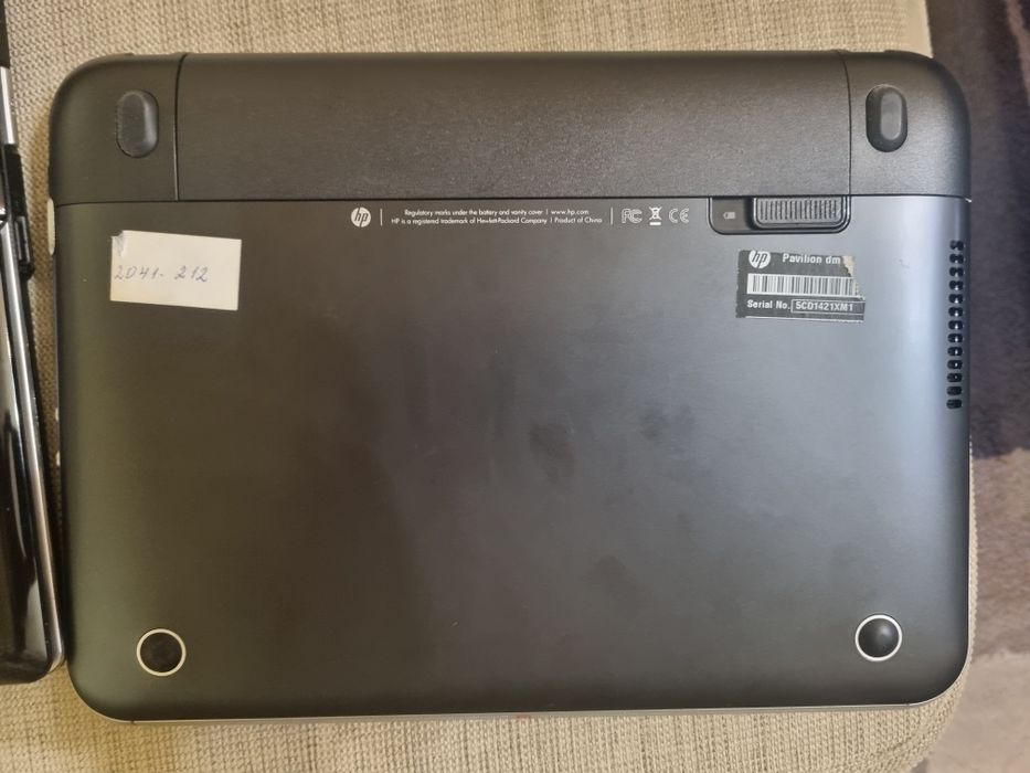 Лаптоп 　HP и Asus