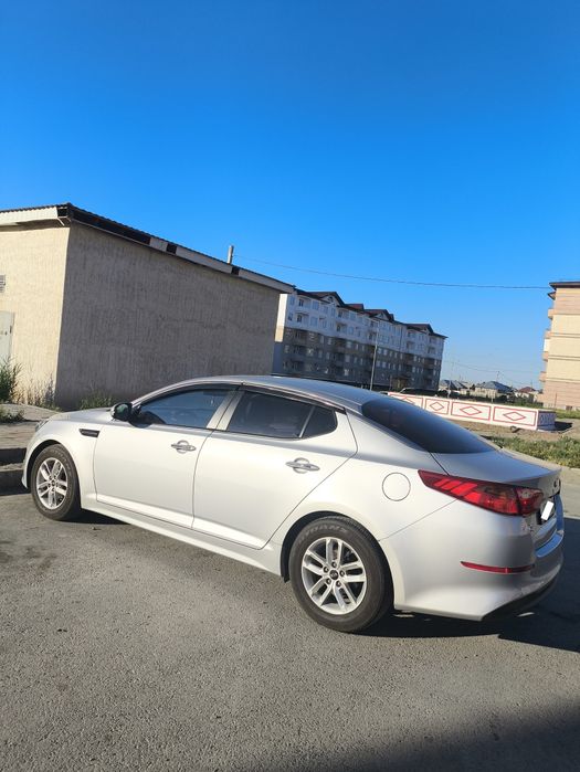 KIA K5 2015 года Срочно цена  6900млн