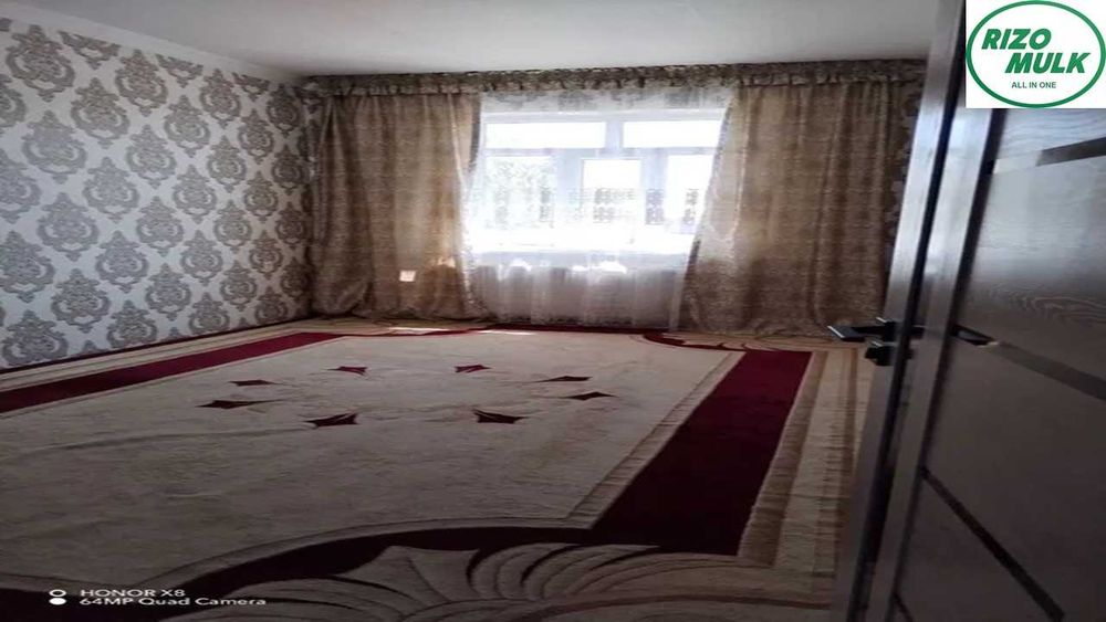 Назарбекда файзли ховли сотилади. NR494/55