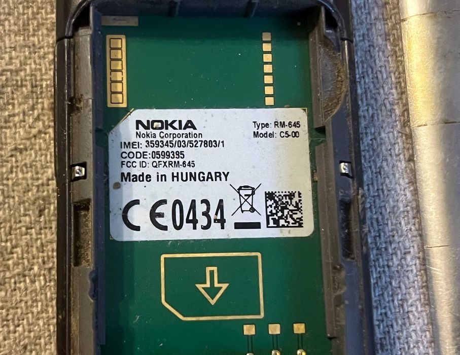 Nokia C5-00 Grey Metal RM-645 Symbian S60 3G Camera 3.2MP Colectie