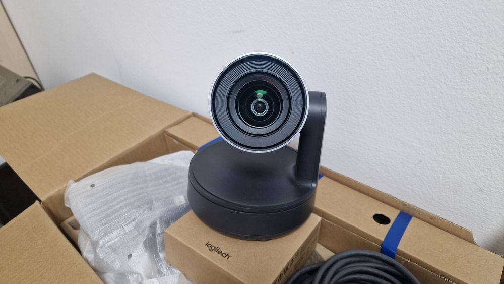 Продам премиальную систему видеоконференцсвязи Logitech Rally Plus 4K