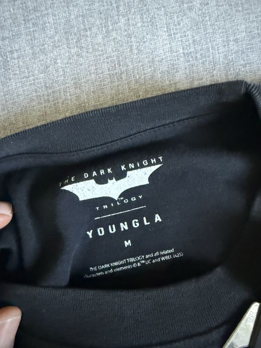 Черна Youngla тениска